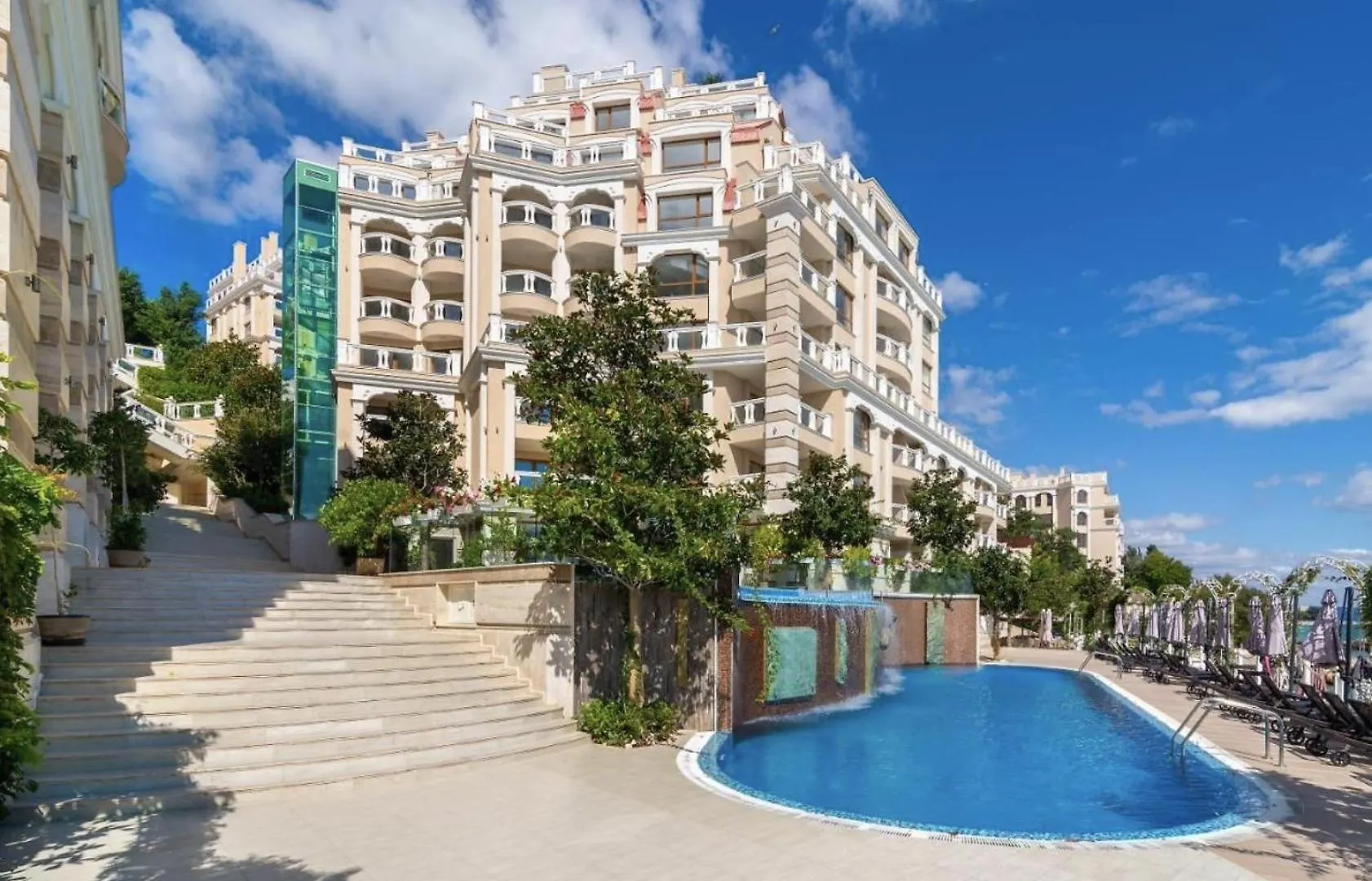 La Mer Luxury Apartments Golden Sands